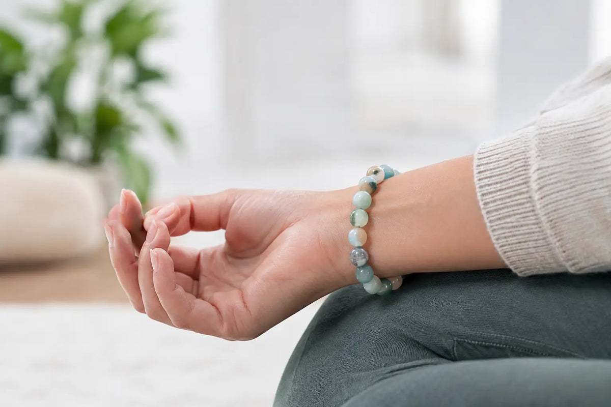 How a Daily Affirmation Bracelet Builds Calm