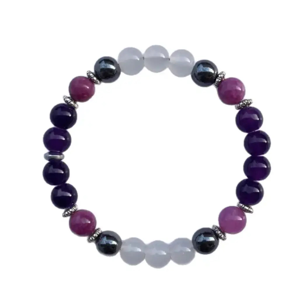 Amethyst crystal bracelet in natural lighting with healing gemstone beads for daily elegance and comfort