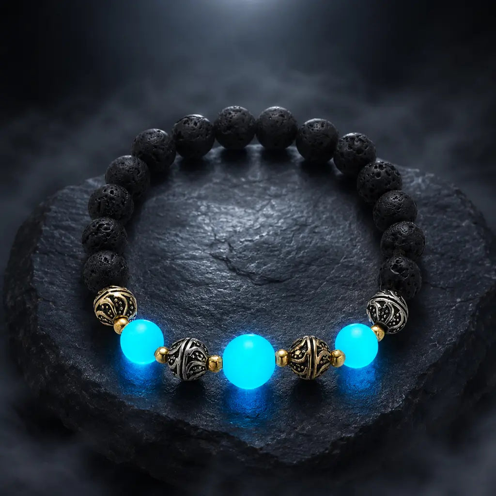 labradorite jewellery glowing gemstone bracelet with artisan details and premium appeal