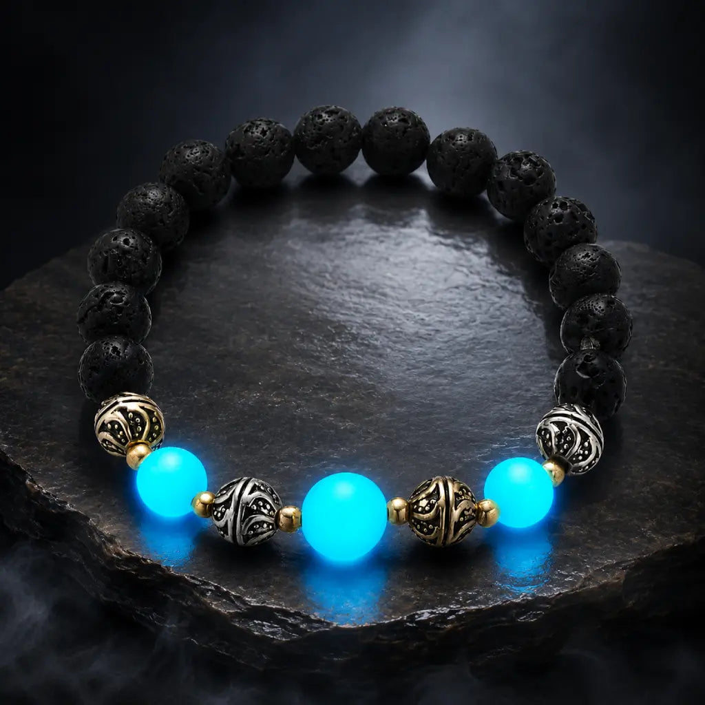 labradorite jewellery gemstone bracelet with glowing crystal beads and stylish energy appeal