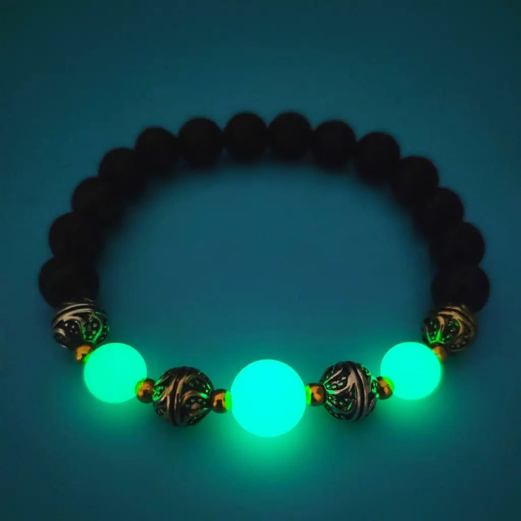 labradorite jewellery glow bead bracelet with crystal details and modern spiritual appeal
