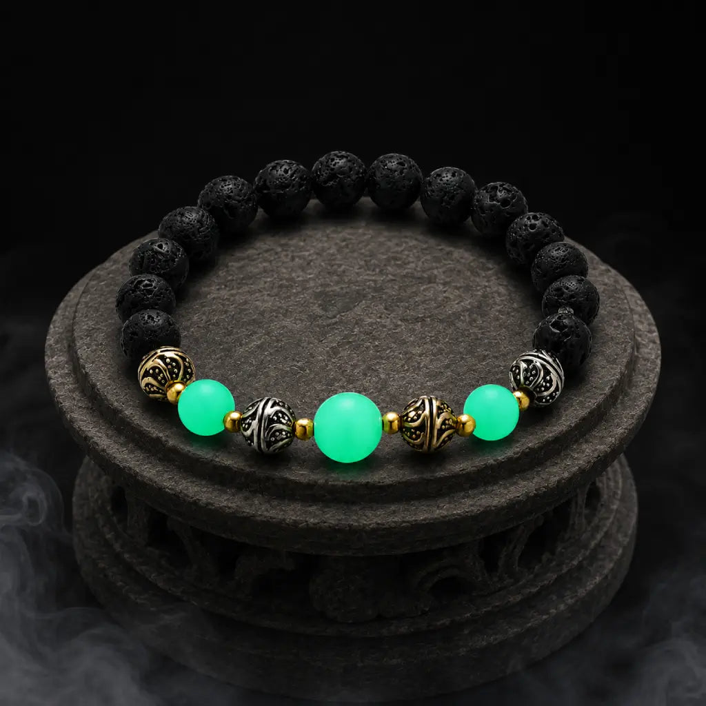labradorite jewellery glowing bead bracelet with crystal details and premium spiritual style